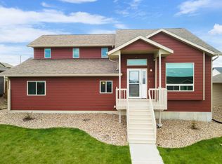 1215 Juneau Dr, Box Elder, SD 57719
