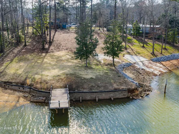 358 Tessie Dr, Jacksons Gap, AL 36861