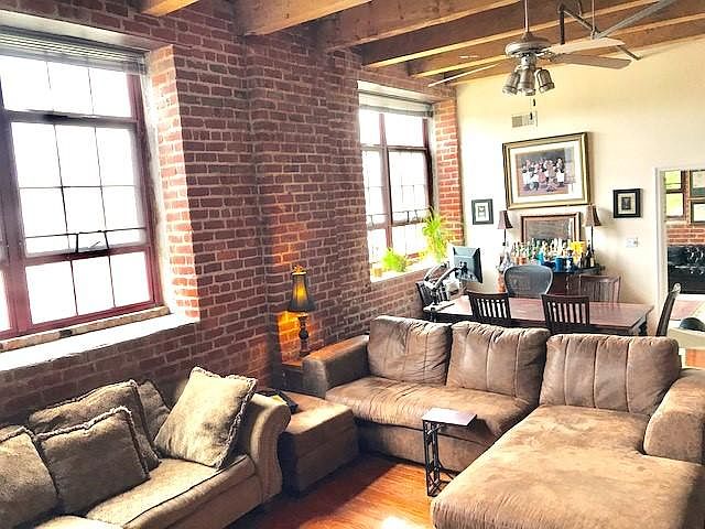 1st image of 815 Porter St APT 115