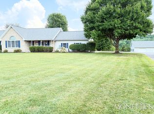 3130 Brentwood Ln, Middleville, MI 49333
