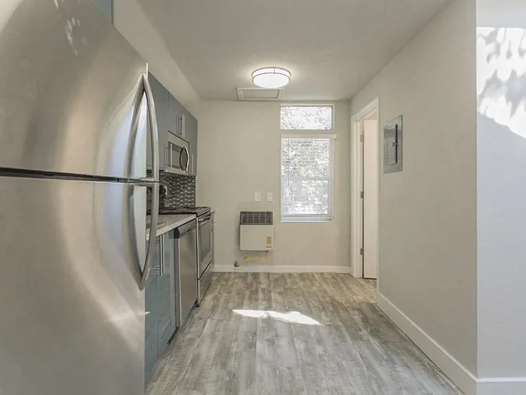 1839 Arapahoe Unit 3 Kitchen