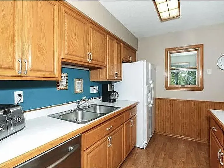 5041 Georgia Ln — Photo 5