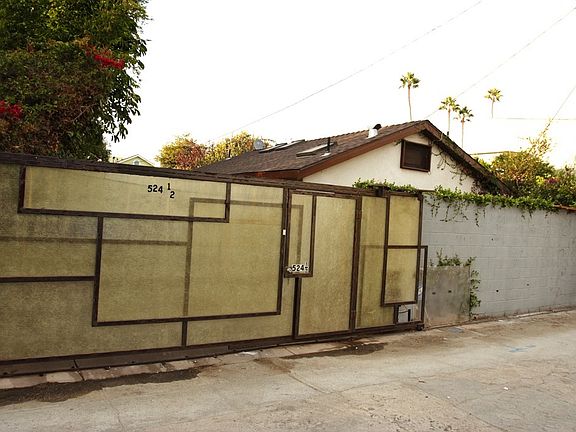 2nd image of 524 1/2 San Juan Ave