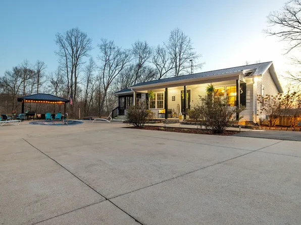 169 Kro Hollow Rd, Hohenwald, TN 38462