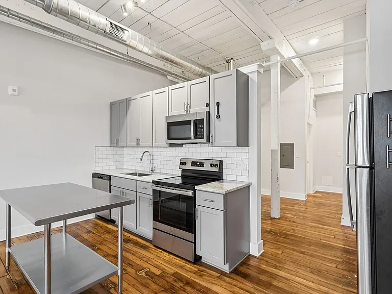Piedmont Lofts — Photo 32