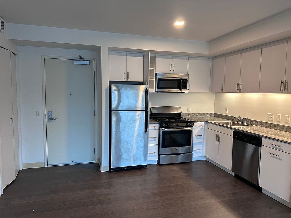 1st image of 1400 Mission St #1504
