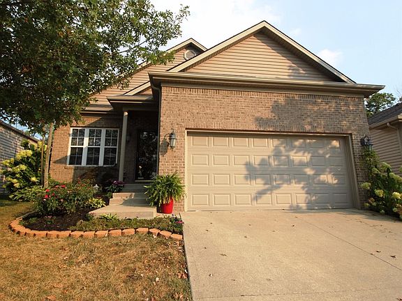 3rd image of 257 Baybrook Cir
