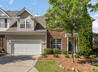 10946 Stone Trail Rd, Charlotte, NC 28213