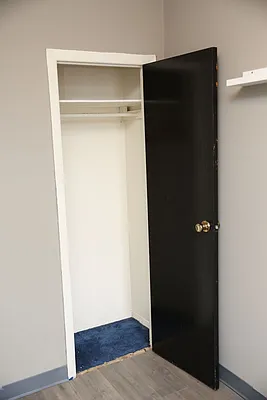 Rented by Movement Realty Group LLC | media 10