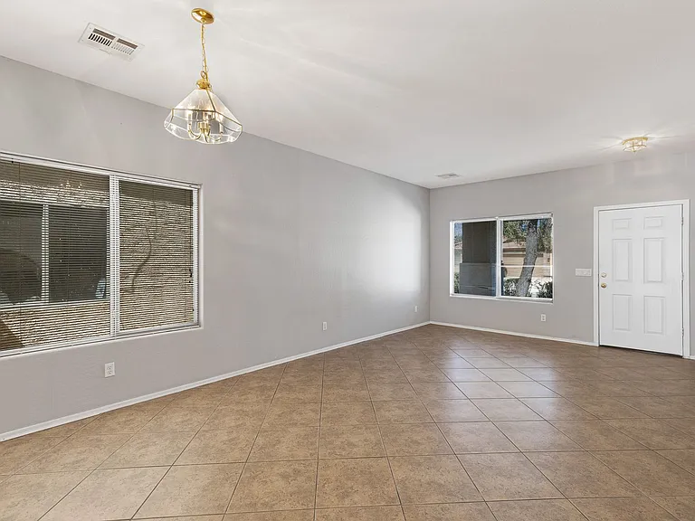 2725 W Jasper Butte Dr — Photo 4