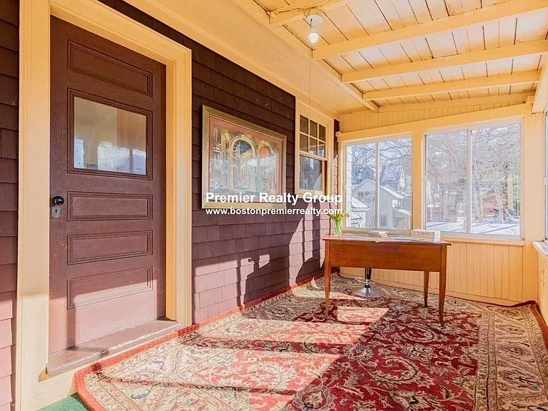 Harvard St — Photo 16