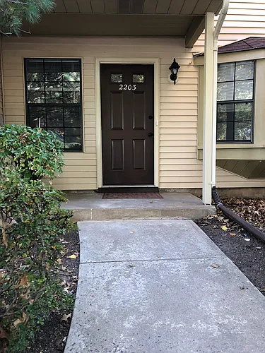 2203 Timber Oaks Rd Photo 1