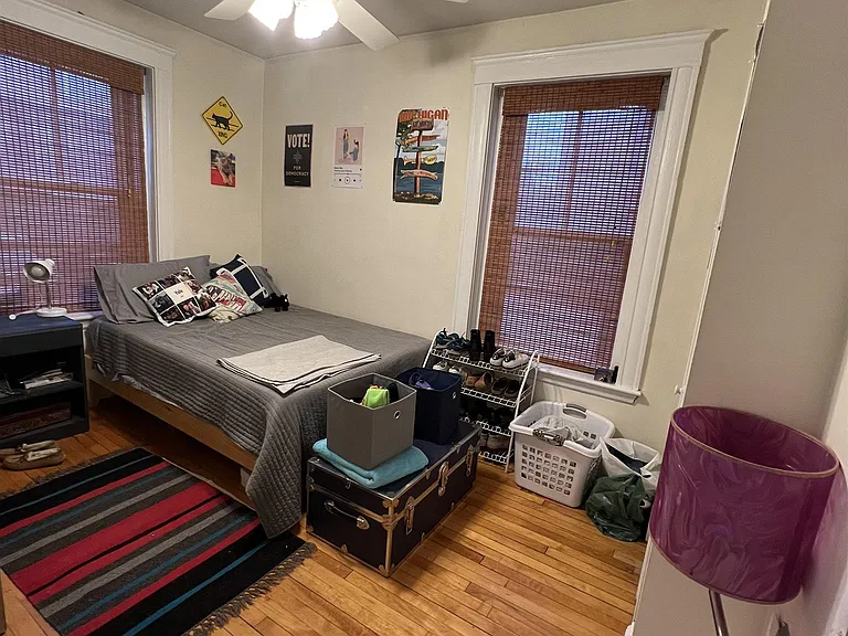 331 Harvard St #2 — Photo 4