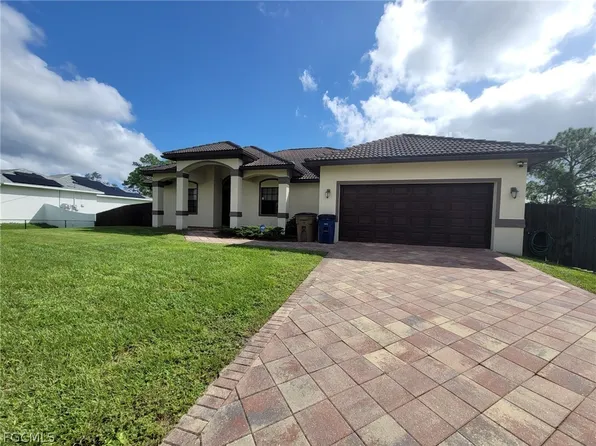 704 Magnolia Ave, Lehigh Acres, FL 33972