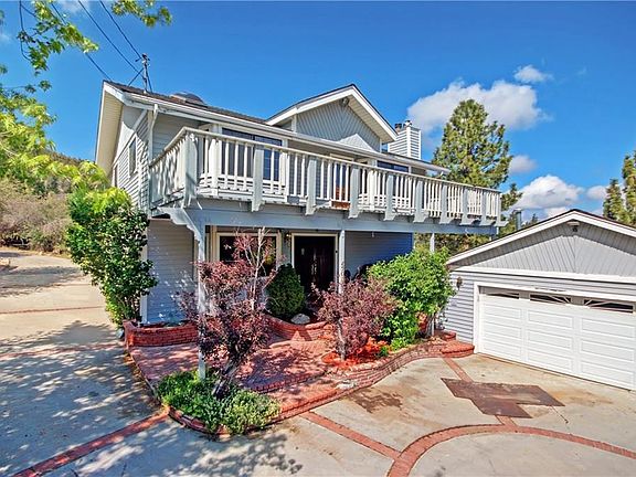 2nd image of 47085 Skyview Dr