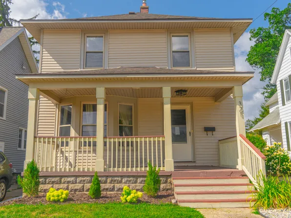 321 Ann St NE, Grand Rapids, MI 49505