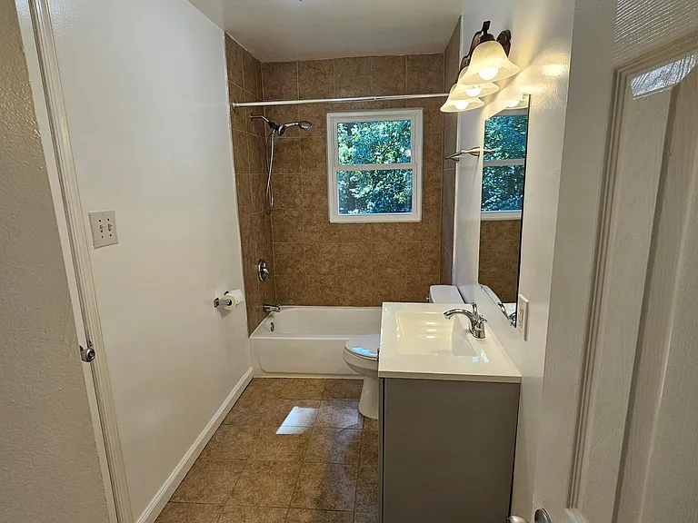 8905 Bold St — Photo 18