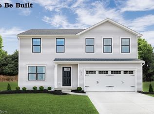234 Leather Leaf Dr, Elyria, OH