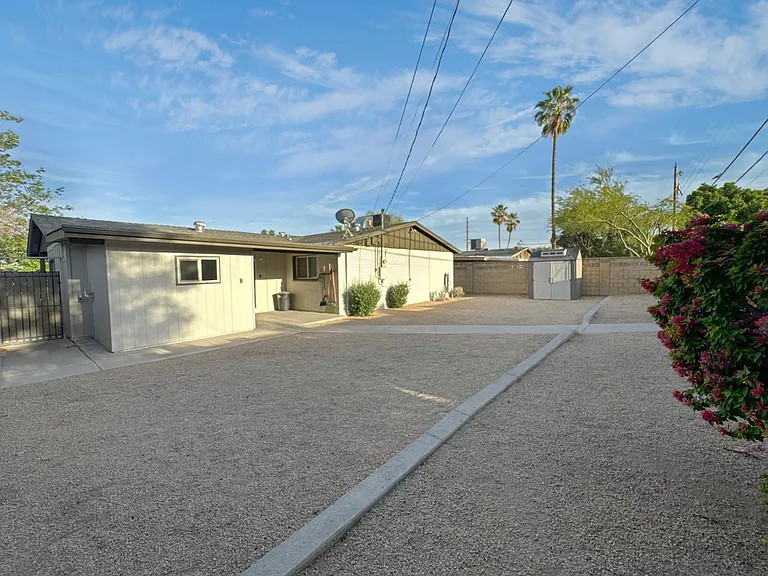 2018 N Normal Ave — Photo 4