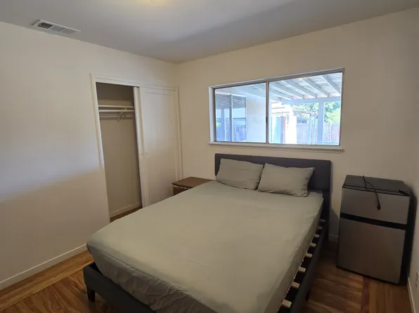 24663 Pontiac St, Hayward, CA 94544