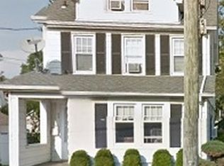 26 Everett St, Lynbrook, NY 11563