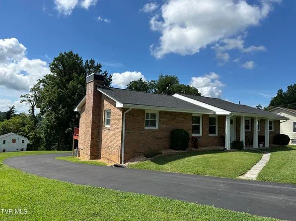 4617 Old Stage Rd, Kingsport, TN 37664