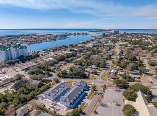 100 Beach Dr #11, Destin, FL 32541