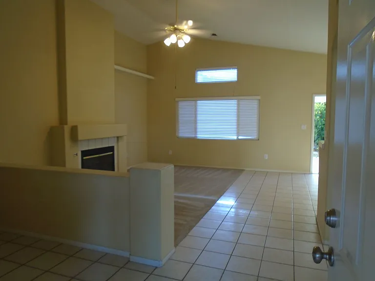 5319 Silvergate St — Photo 5
