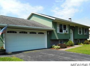 7981 Inwood Dr, Rome, NY 13440