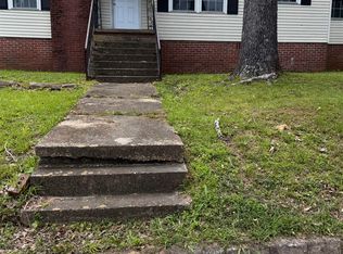 1123 Hillsboro Dr, Gadsden, AL 35903