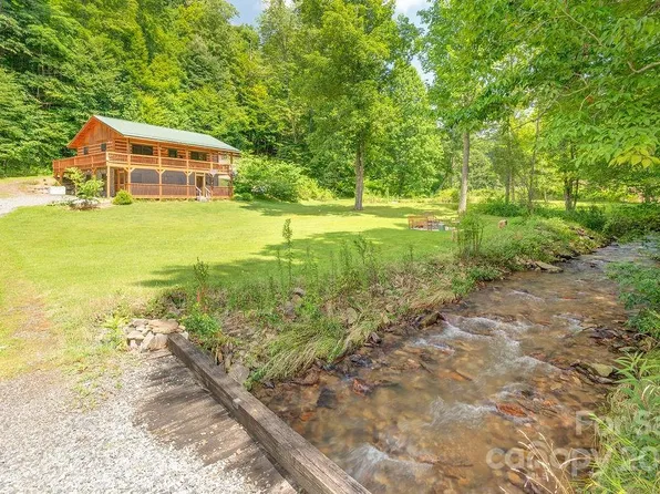 3245 Puncheon Fork Rd, Mars Hill, NC 28754