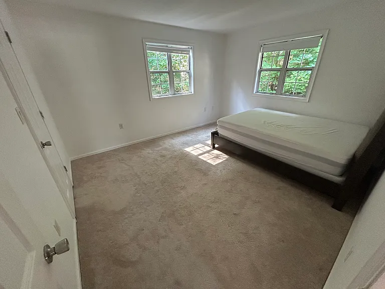 407 Walnut Grove Rd — Photo 15