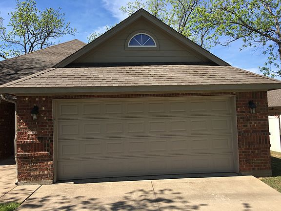 4th image of 9422 Gleneagles Dr