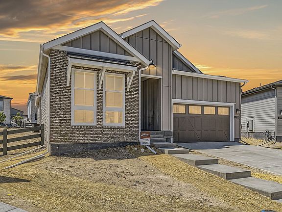 Homesite 320 Exterior