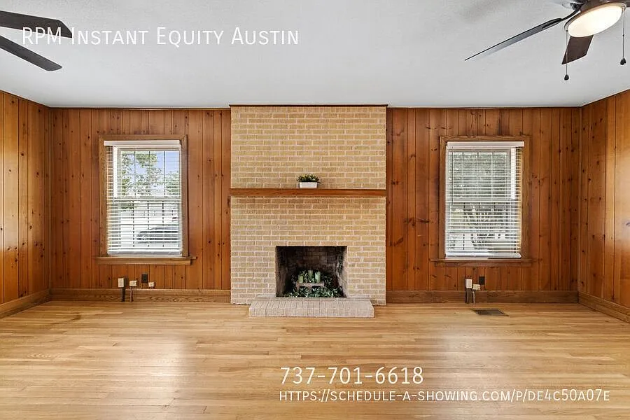 Charming 3-Bedroom, 2-Bath Home — Photo 3