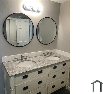3 bed, 1300 sqft, $2,796 — Photo 4