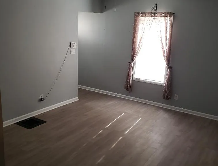 809 N Townsend St #3 — Photo 1