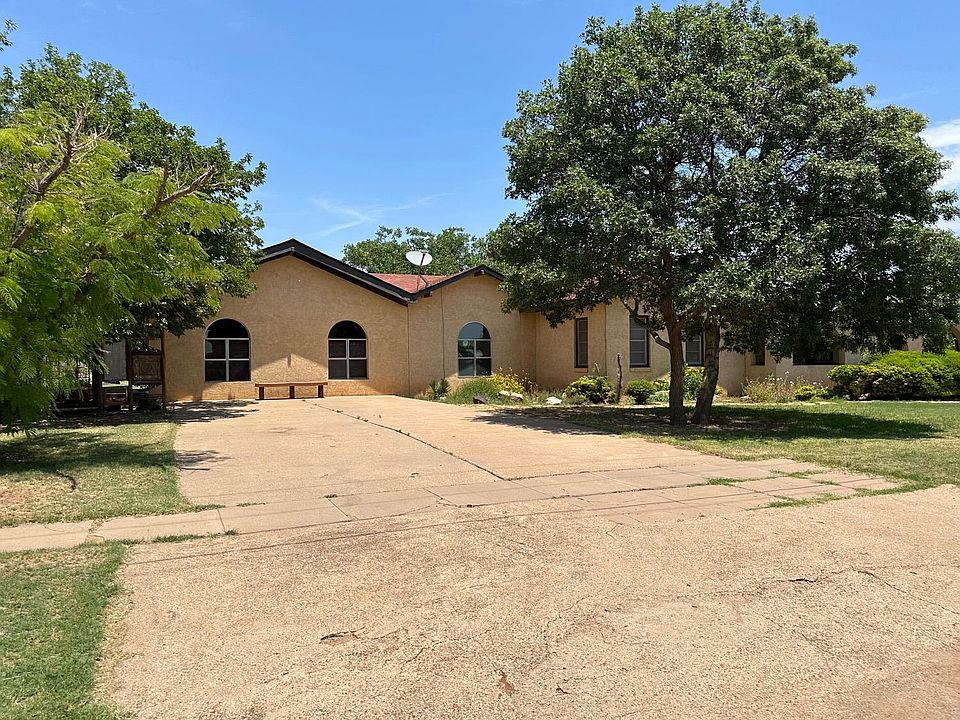 316 Jago St, Quitaque, TX 79255 Zillow