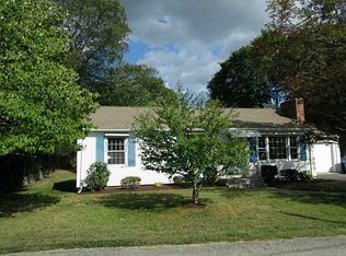 5 Rockyroad Ave, Lincoln, RI 02865