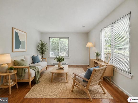 5th image of 1523 Shellbark Pl