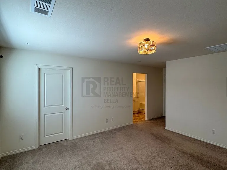 29555 Copper Hill Ct — Photo 37