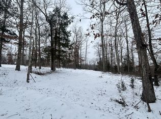 97 Cardinal Hollow Rd, Linden, TN 37096