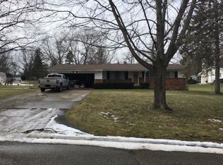 1387 Heathercrest Dr, Flint, MI 48532