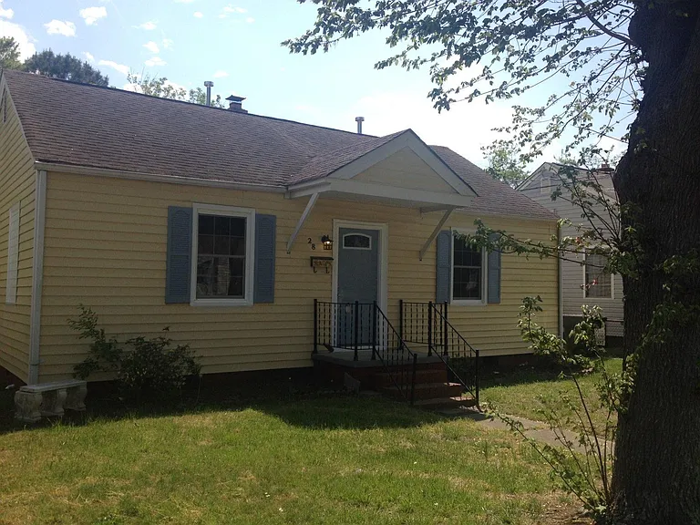 28 W Sunset Rd — Photo 1