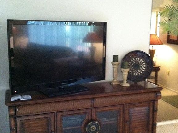 5th image of 339 Oakwood Cir