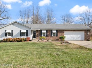 143 Crews Dr, Louisville, KY 40218