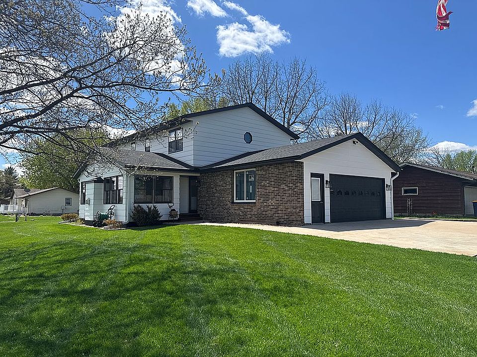 1st image of 6951 Faricy Ln