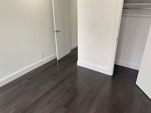 3rd image of 228 E 116th St #23-2