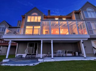 5 Cove Ct, Secaucus, NJ 07094
