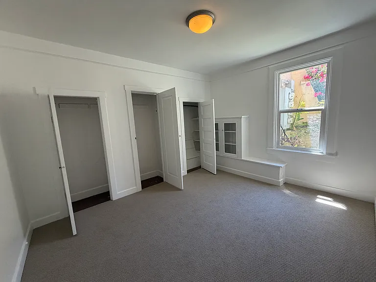 467 Corbett Ave #1 — Photo 7